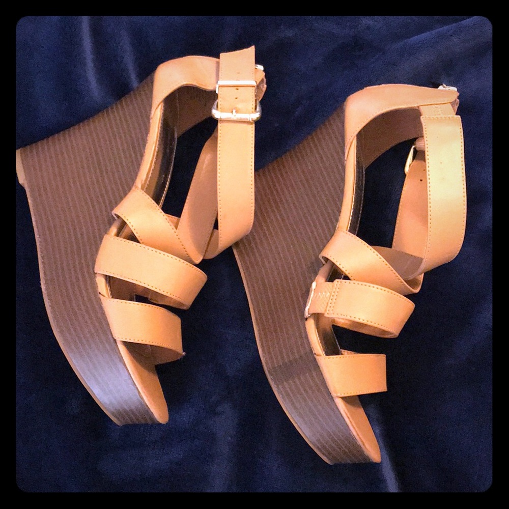 NEW Express Nude Wedges